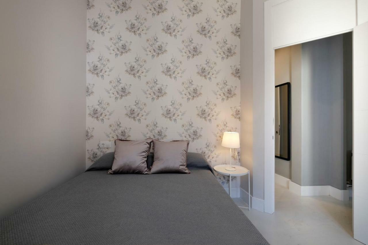 Tuguest Placeta De San Gil Apartments Гранада Екстериор снимка