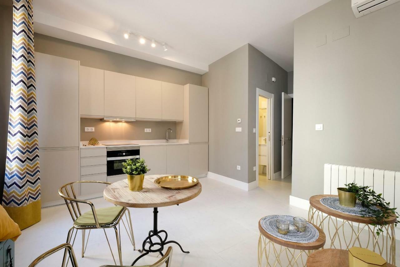 Tuguest Placeta De San Gil Apartments Гранада Екстериор снимка