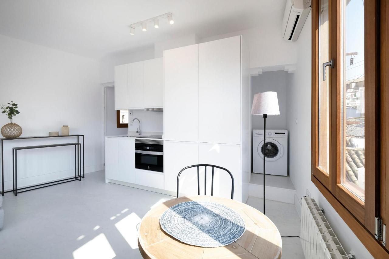 Tuguest Placeta De San Gil Apartments Гранада Екстериор снимка