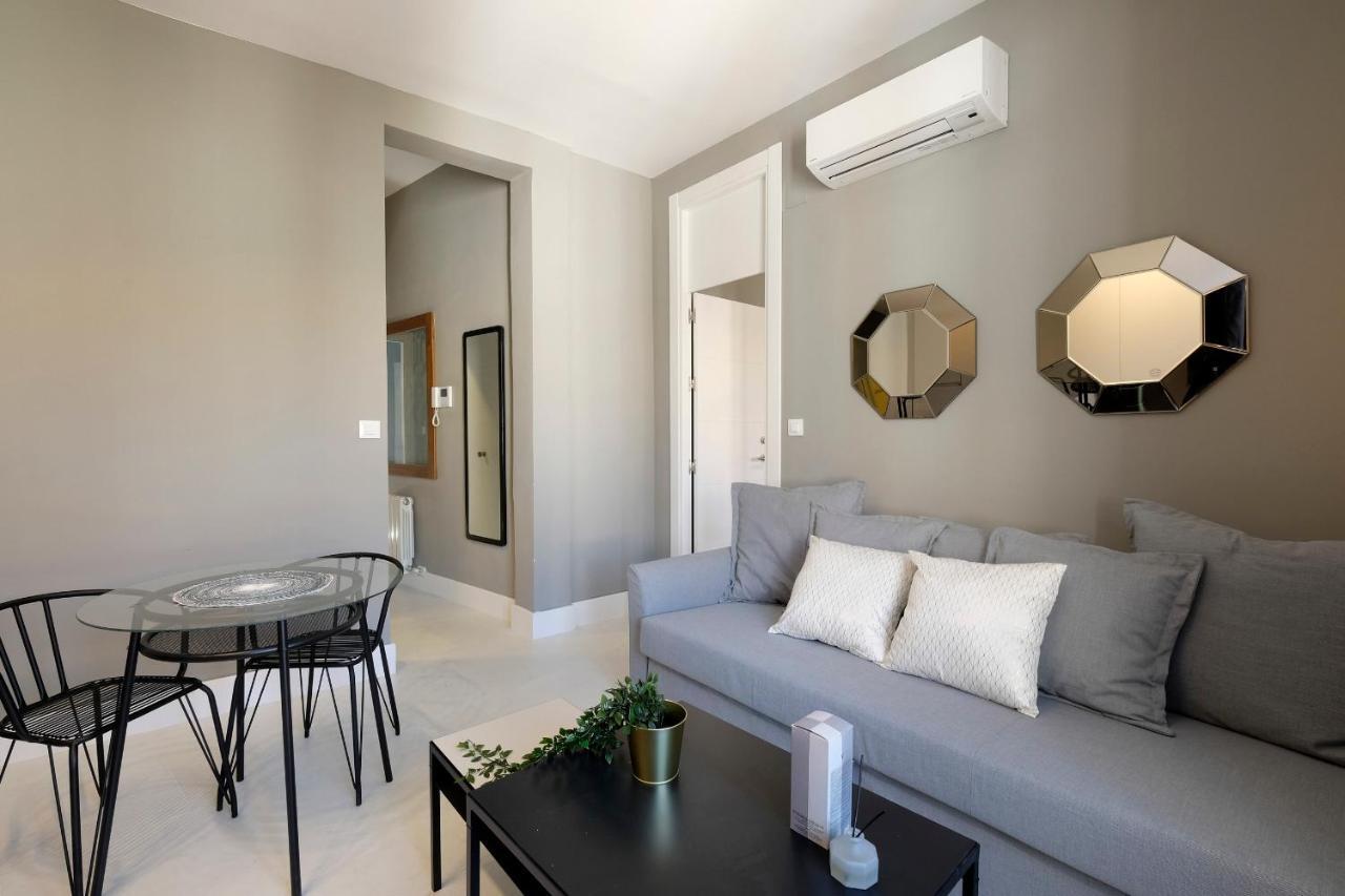 Tuguest Placeta De San Gil Apartments Гранада Екстериор снимка