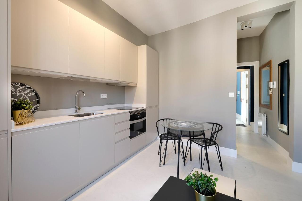 Tuguest Placeta De San Gil Apartments Гранада Екстериор снимка